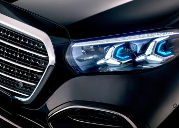Η Allianz ζητά επισκευάσιμα φώτα αυτοκινήτων