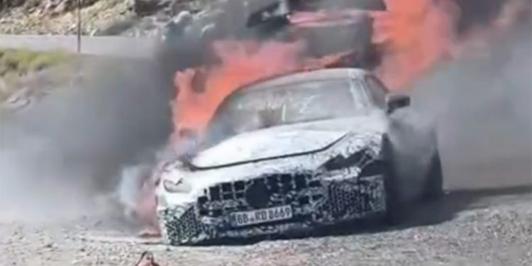 Φωτιά κατέστρεψε πρωτότυπο Mercedes-AMG GT στην Ισπανία