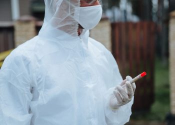 Έμπολα: Ένας νεκρός κάθε 30 λεπτά στο Κονγκό