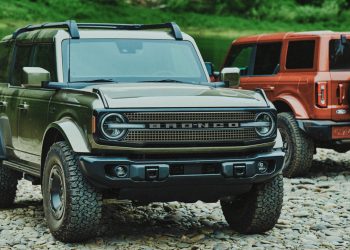Ford Bronco pickup προς το τέλος της δεκαετίας
